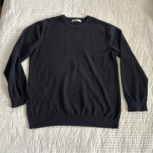 Old Navy Men's Black Crewneck Sweater